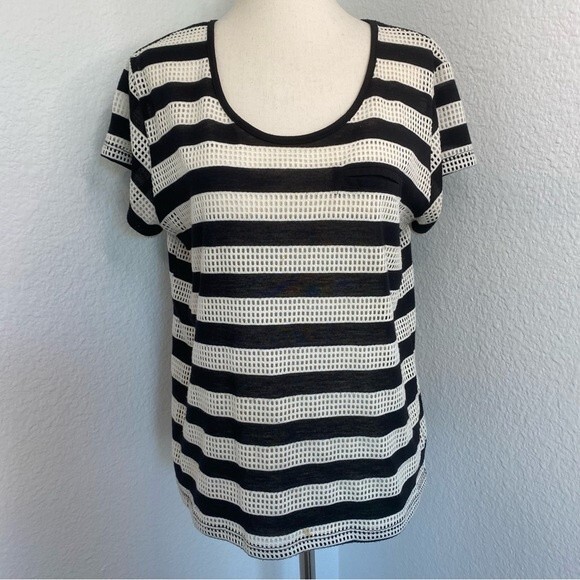 Converse Cut Out Design Black White Short Sleeve Scoop Neck Sexy Top Size L - Picture 2 of 9